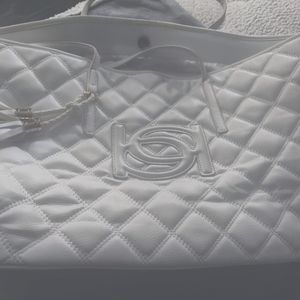 bebê white tote